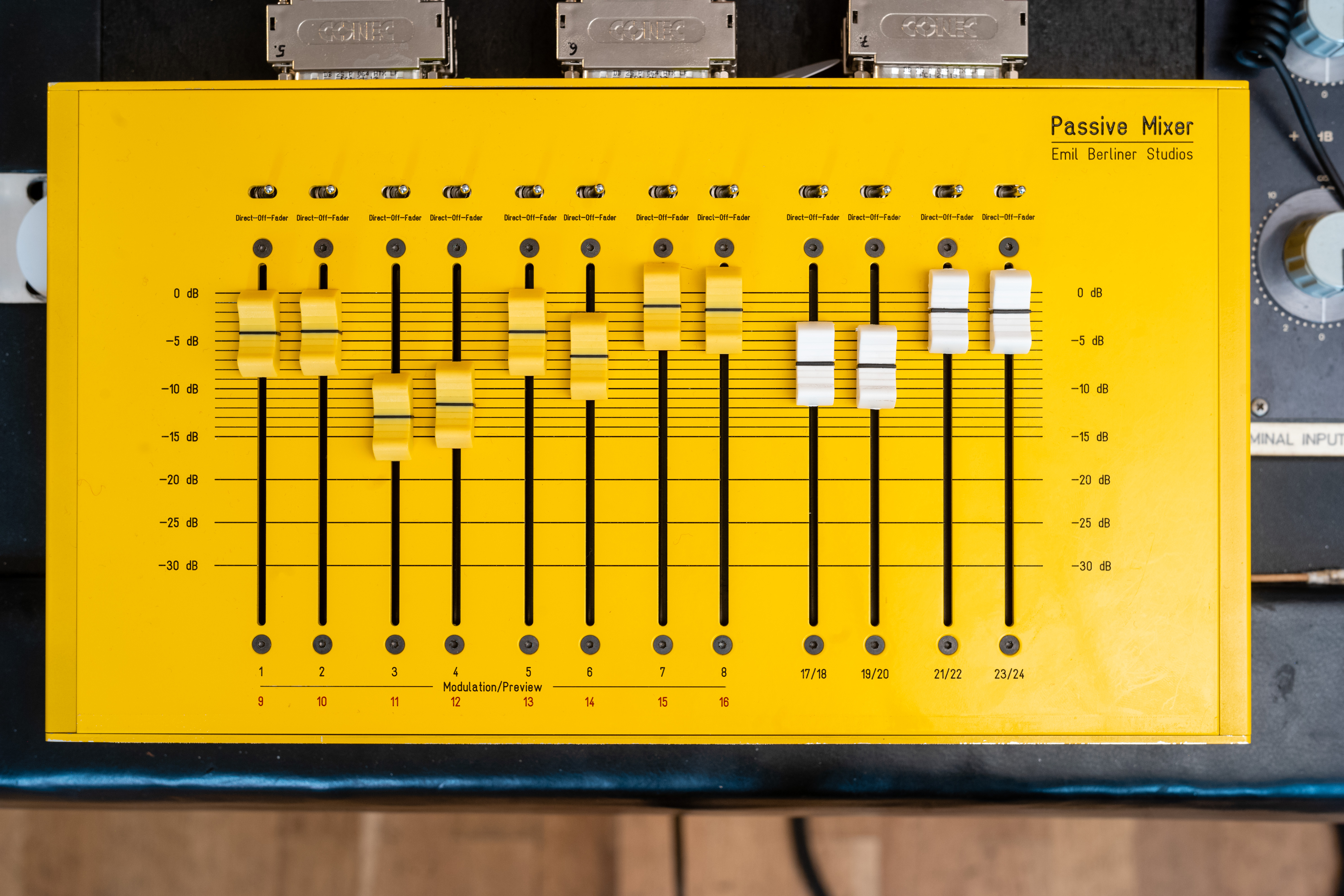 Passive mixer for 8-track, Emil Berliner Studios