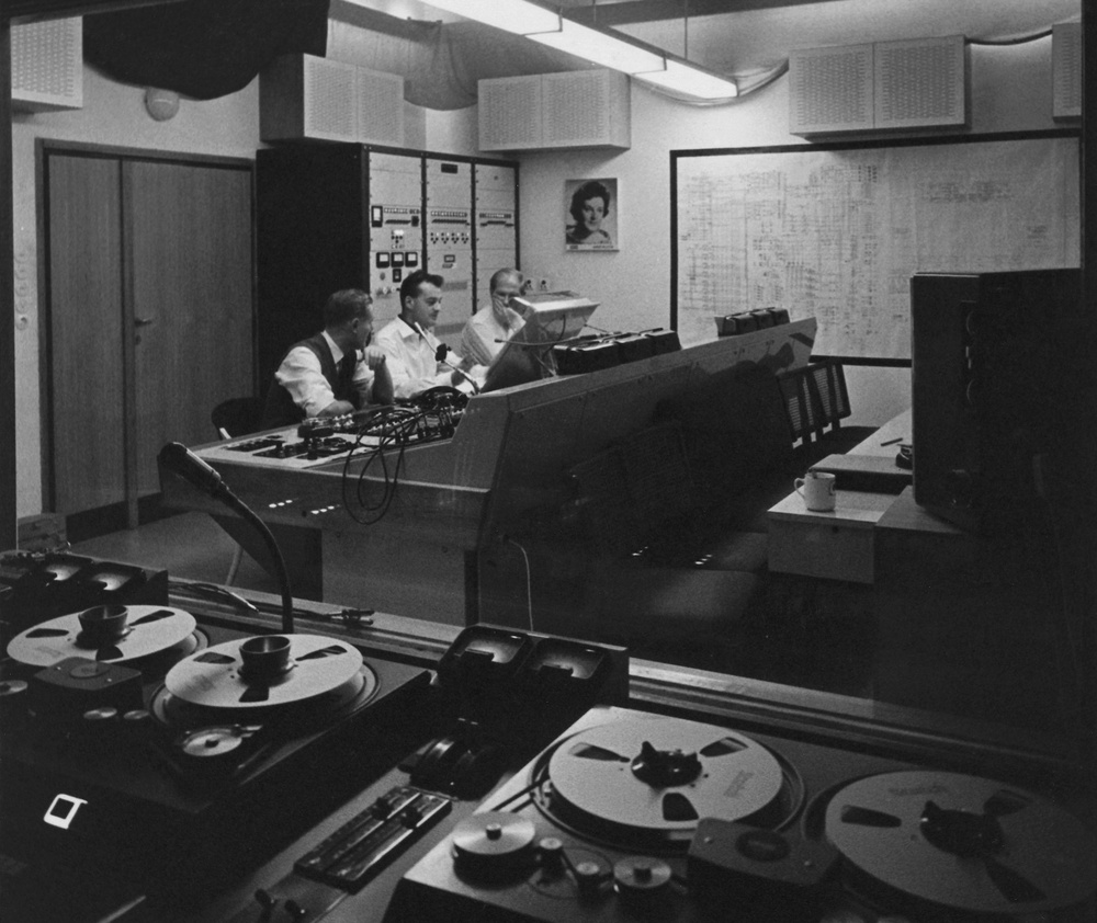 Control room in Sofiensaal, 